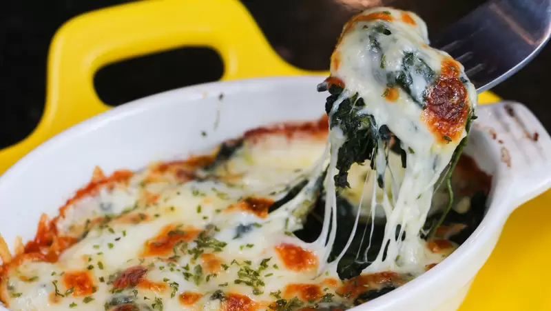 Heart Healthy Spinach Cheese Dip