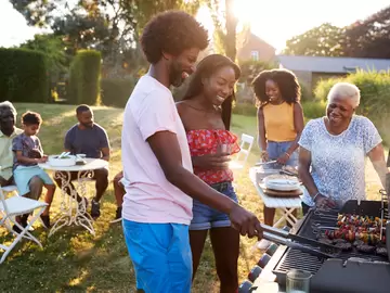 How to Spot Hidden Gluten at a Barbecue