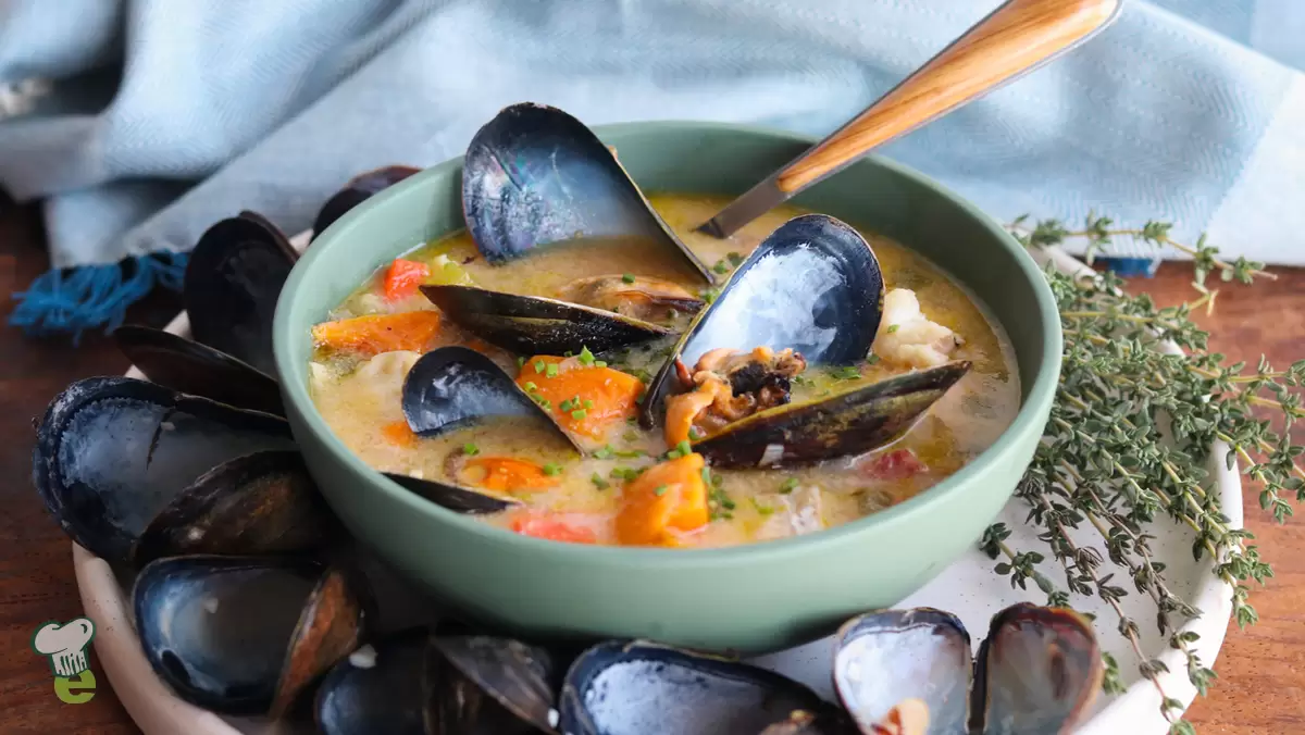 Heart Healthy Sweet Potato Mussel Chowder