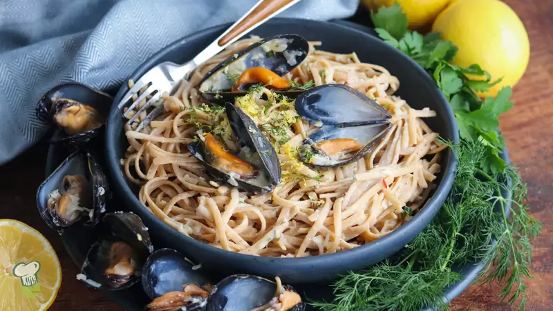 Heart Healthy Creamy Lemon Pasta with Mussels