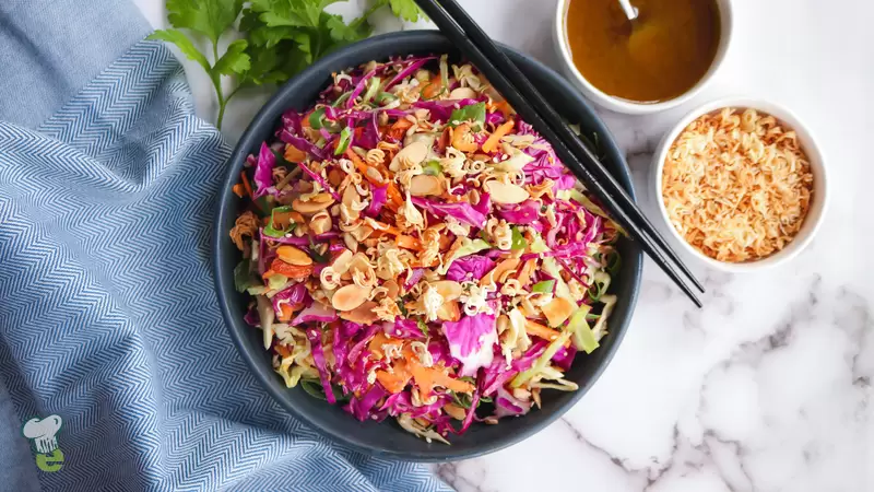 Heart Healthy Crunchy Asian Ramen Salad