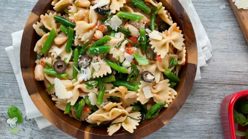 Heart Healthy Pasta with Olives and Beans
