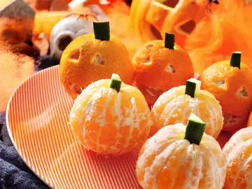 Clementine Pumpkins