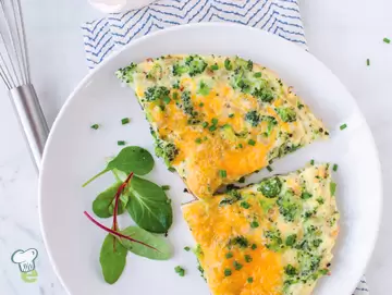 Broccoli Cheese Omelette