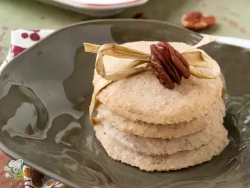 Gluten Free Pecan Cookies