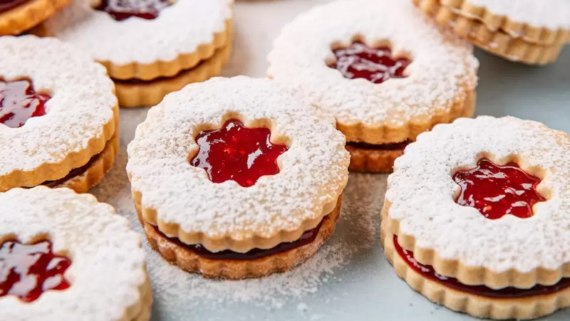 Heart Healthy Linzer Cookies