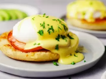 Eggs Benedict