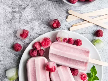 Lemon Raspberry Protein Frozen Yogurt Popsicles