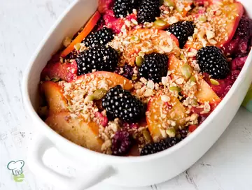 Blackberry Peach Crisp