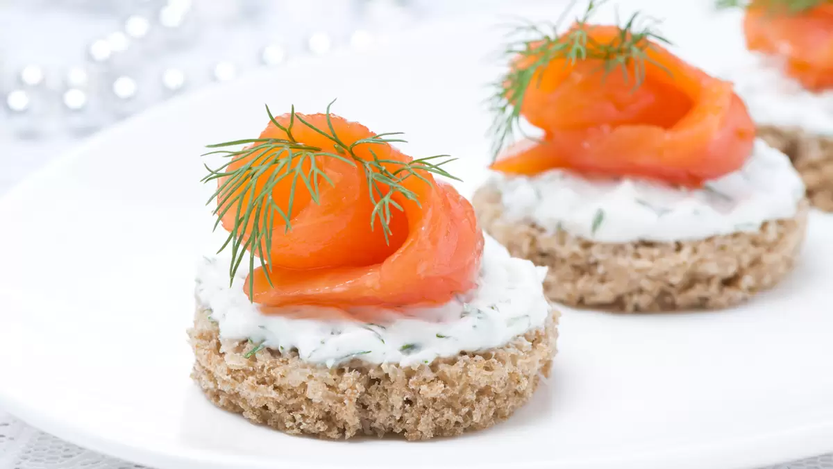Heart Healthy Smoked Salmon Cracker Toppers