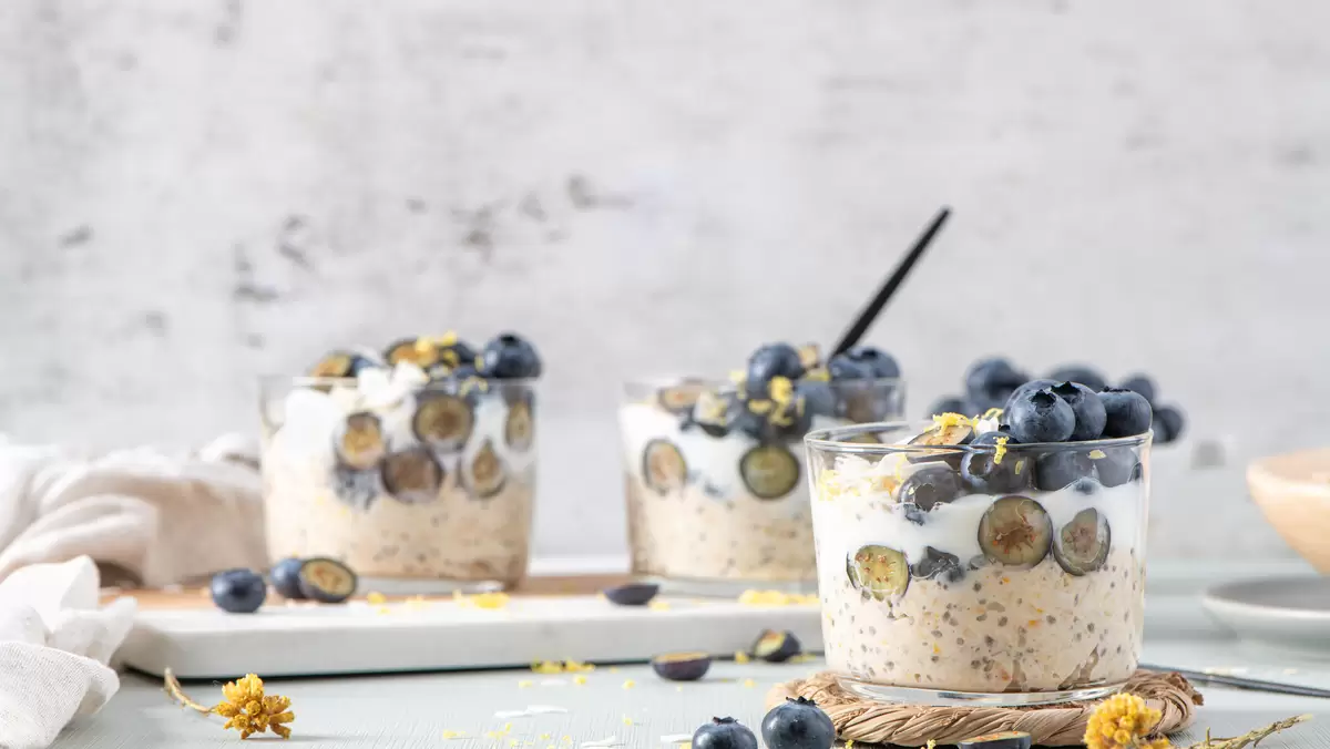 Heart Healthy Lemon Blueberry Overnight Oats