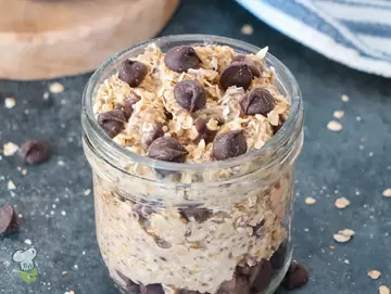 Chocolate Chip Overnight Oats