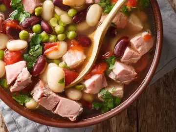 Slow Cooker Ham and Bean Soup