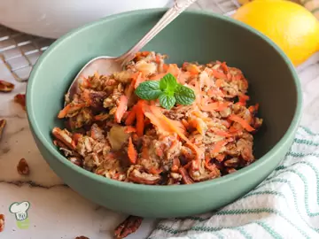 Carrot Cake Baked Oatmeal