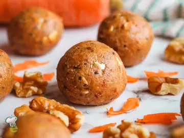 Carrot Cake Protein Balls