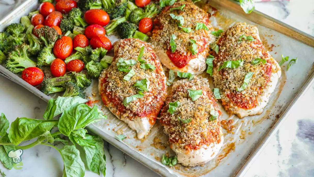 Sheet Pan Chicken Parmesan