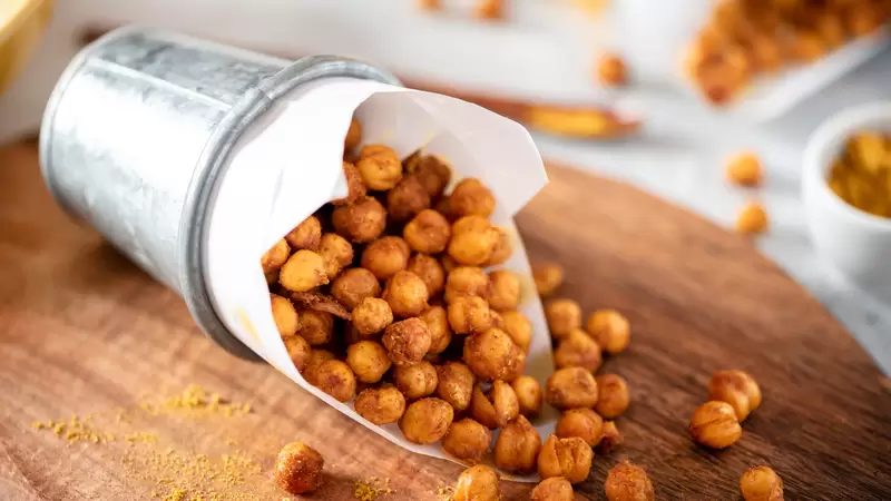 Heart Healthy Crispy Chickpeas