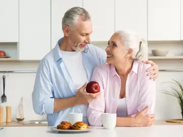 9 Healthy Snacks for Seniors