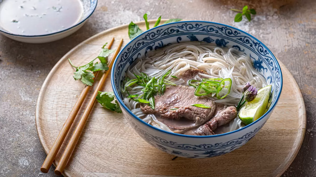 How to Make Healthy Pho