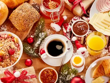 Easy Recipes for Holiday Brunch: 12 Healthy Favorites