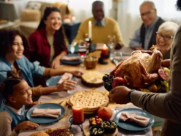 A Healthy Thanksgiving Meal Plan Everyone Will Love