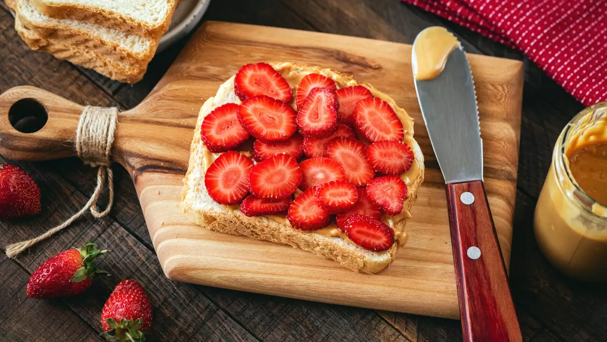 The Best GLP-1 Snacks for Weight Loss