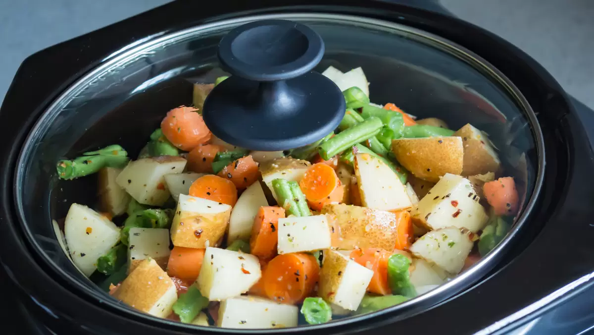 Slow Cooker Thanksgiving Recipes for a Simpler Holiday Meal