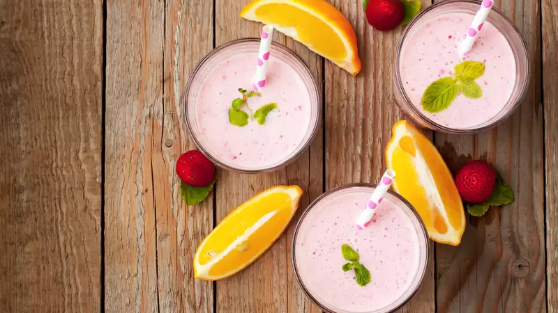 Heart Healthy Strawberry Orange Smoothie