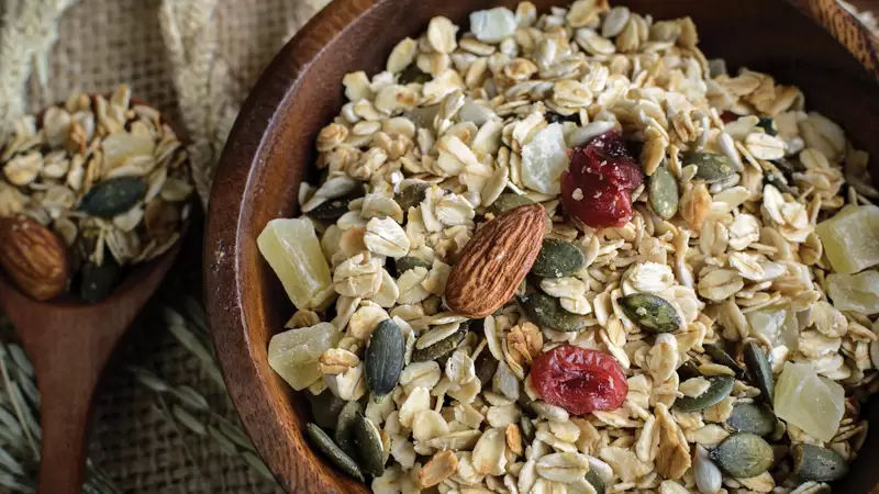 Heart Healthy Almond Muesli
