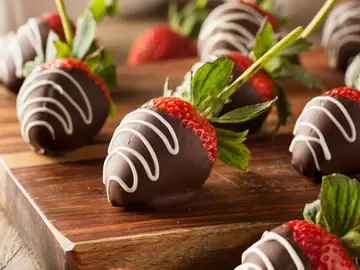 Delicious and Easy Diabetic Friendly Desserts