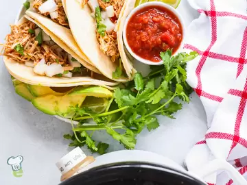 Slow Cooker Taco Chicken