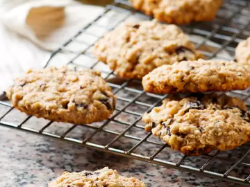 Oatmeal Chocolate Chip Cookies