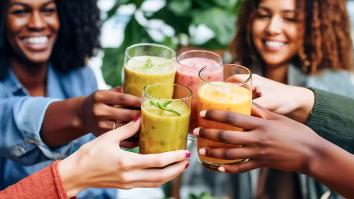 4 GLP-1 Smoothies That Are Easy on the Stomach + High Protein