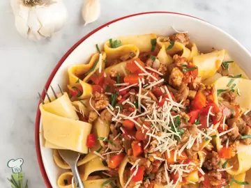 Pasta with Hearty Meat Sauce