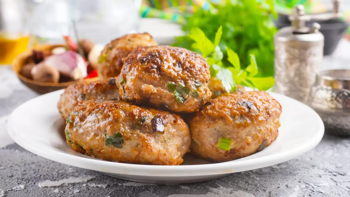 Kidney-Friendly Turkey Burgers