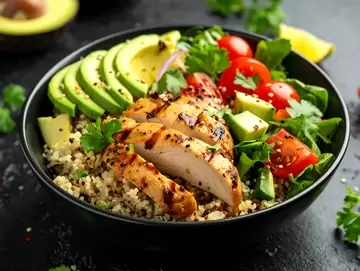 Delicious GLP-1 Salad Recipes with Protein and Fiber