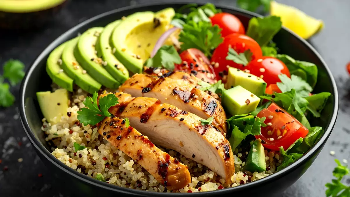 Delicious GLP-1 Salad Recipes with Protein and Fiber