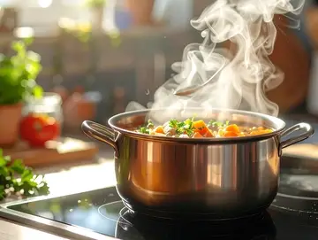 How to Cool Food Down Quickly Without Compromising Food Safety
