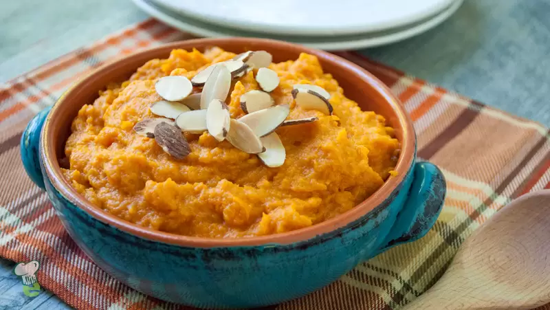 Heart Healthy Roasted Sweet Potato Purée with Almonds