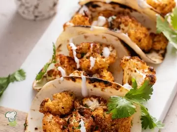 Buffalo Roasted Cauliflower Tacos