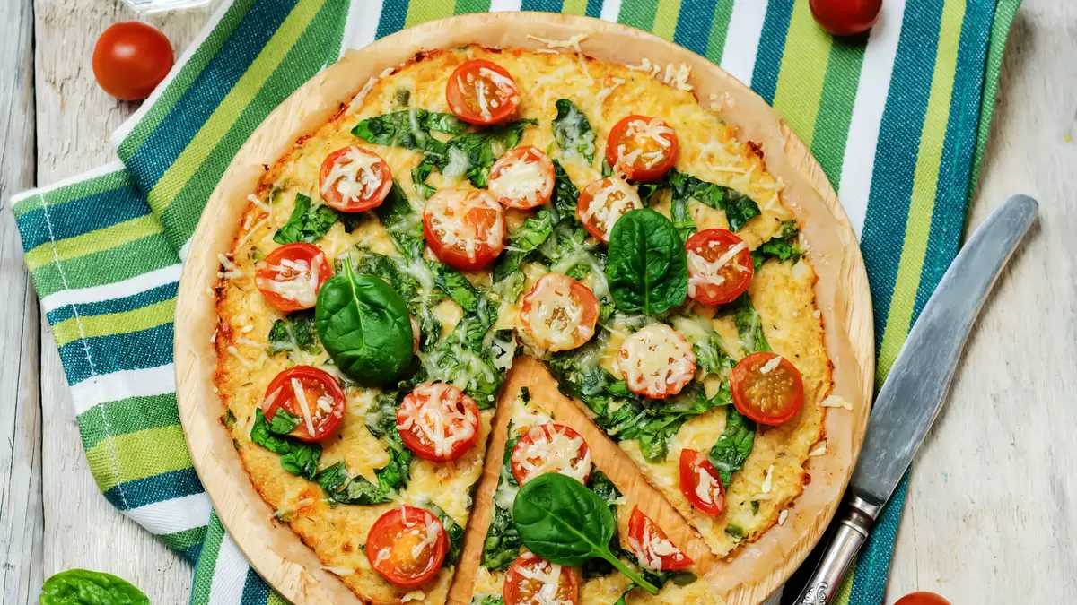 Heart Healthy Tomato and Spinach Pizza