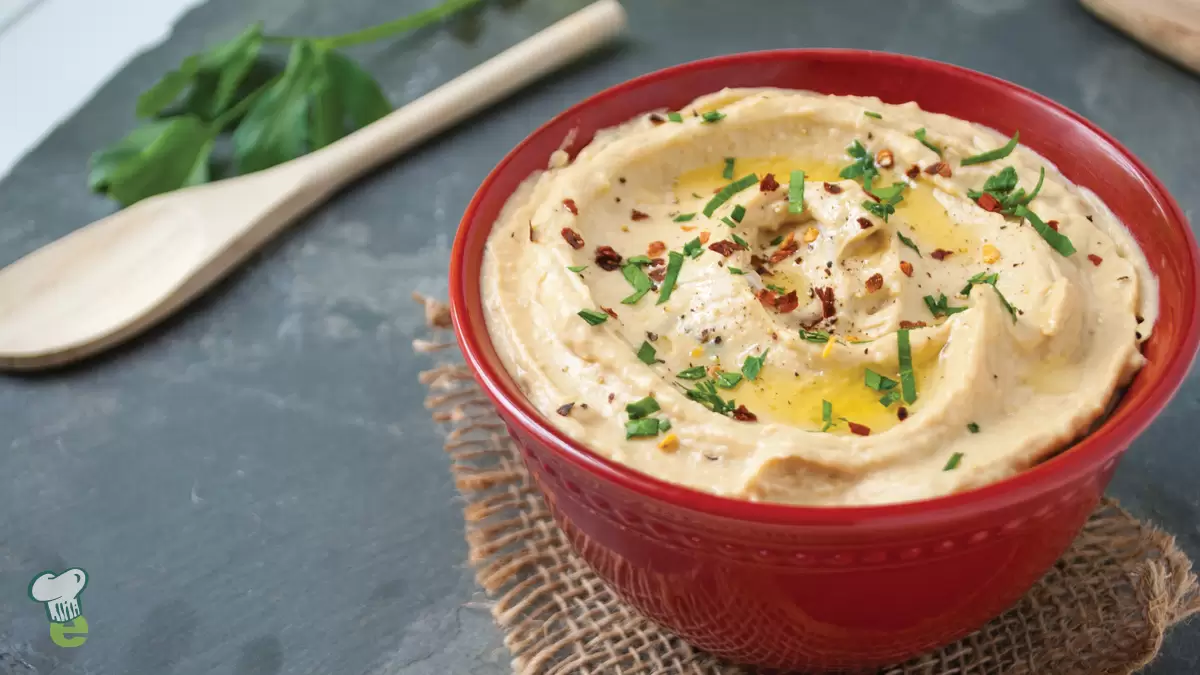 Heart Healthy Garlic Hummus