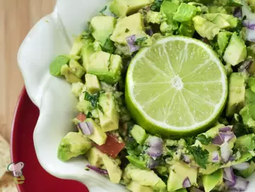 Restaurant Style Guacamole