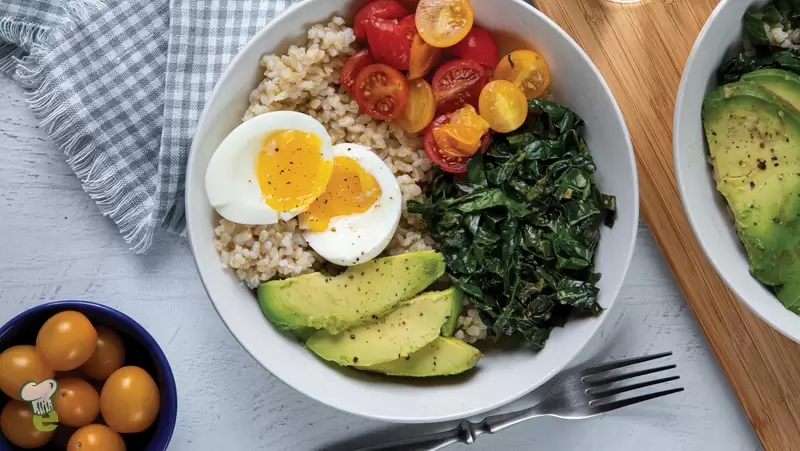 Heart Healthy Egg and Kale Grain Bowl