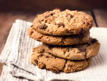 Vegan Chocolate Chip Cookies