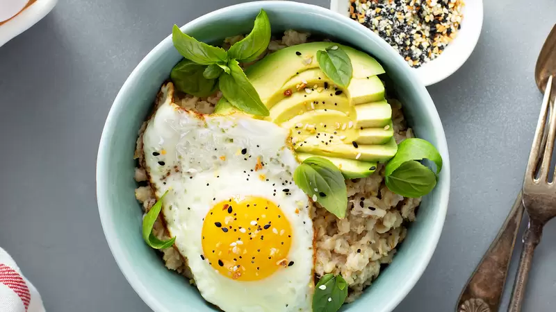 Heart Healthy Oatmeal Avocado Egg Bowl