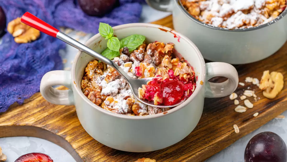 Heart Healthy Plum Crisp
